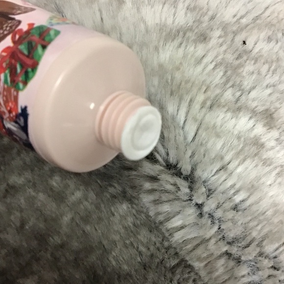 Hand Cream - Multicolor - Picture 4 of 4